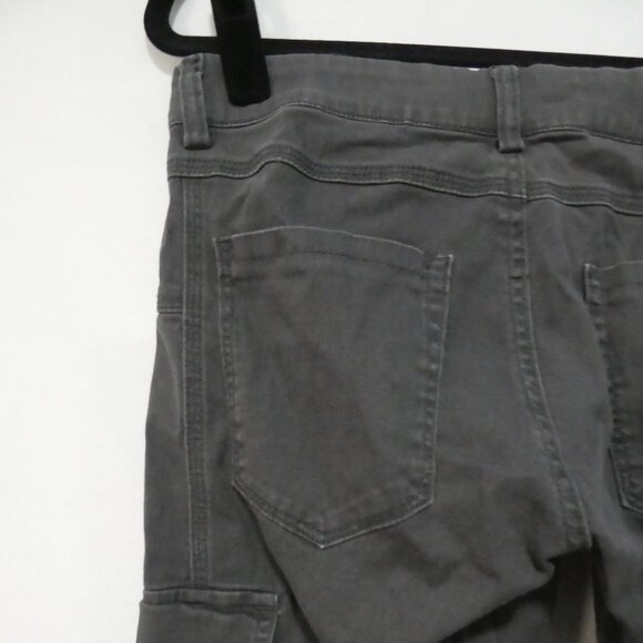 BLANK NYC | size 29 | Grey Cargo Style Slim Fit Pants | Long Zip Leg Bottoms - Picture 10 of 16